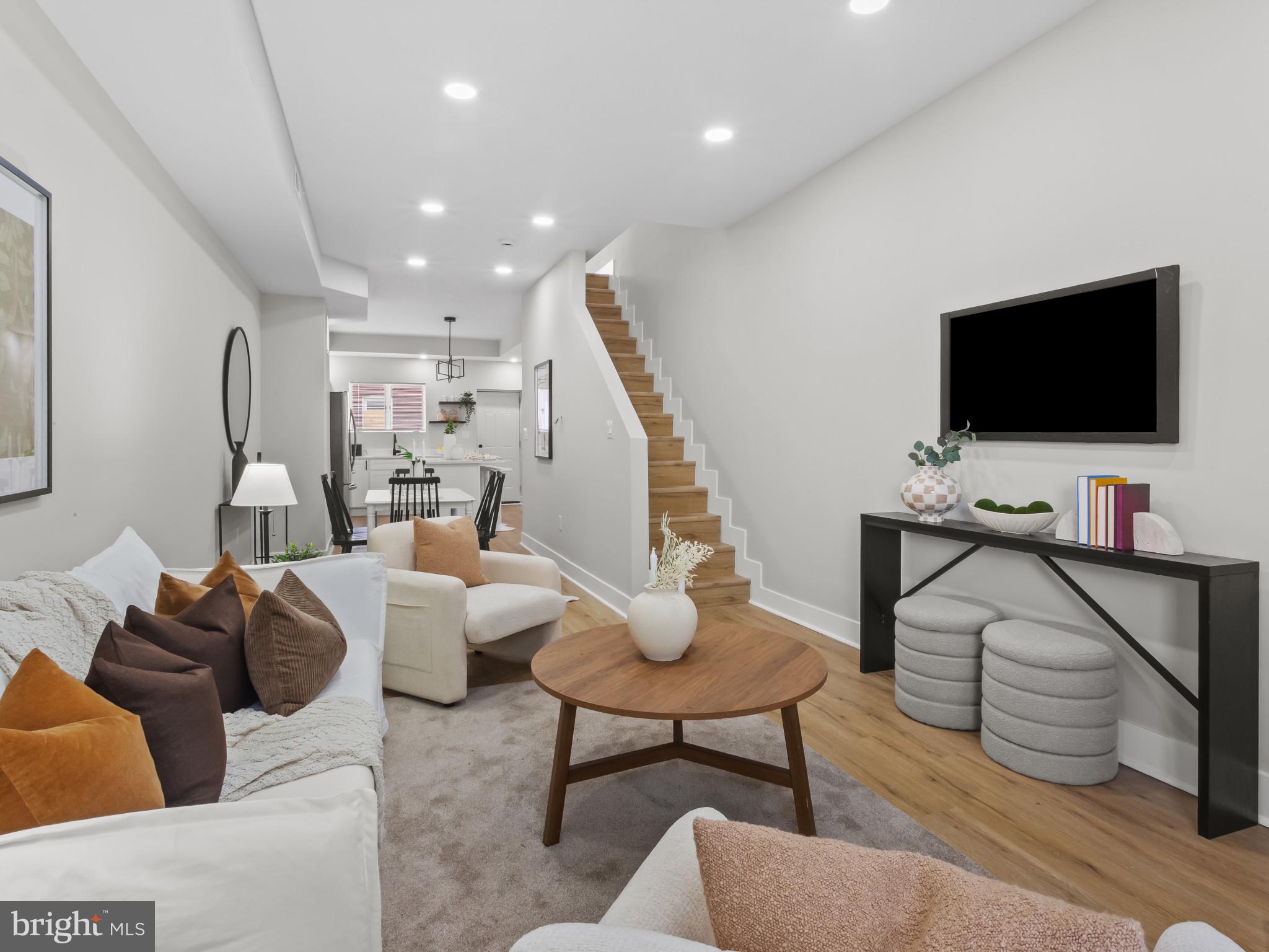 5 North Clinton Street Baltimore, MD 21224 - Photo 3 of 30 Living room featuring recessed lighting