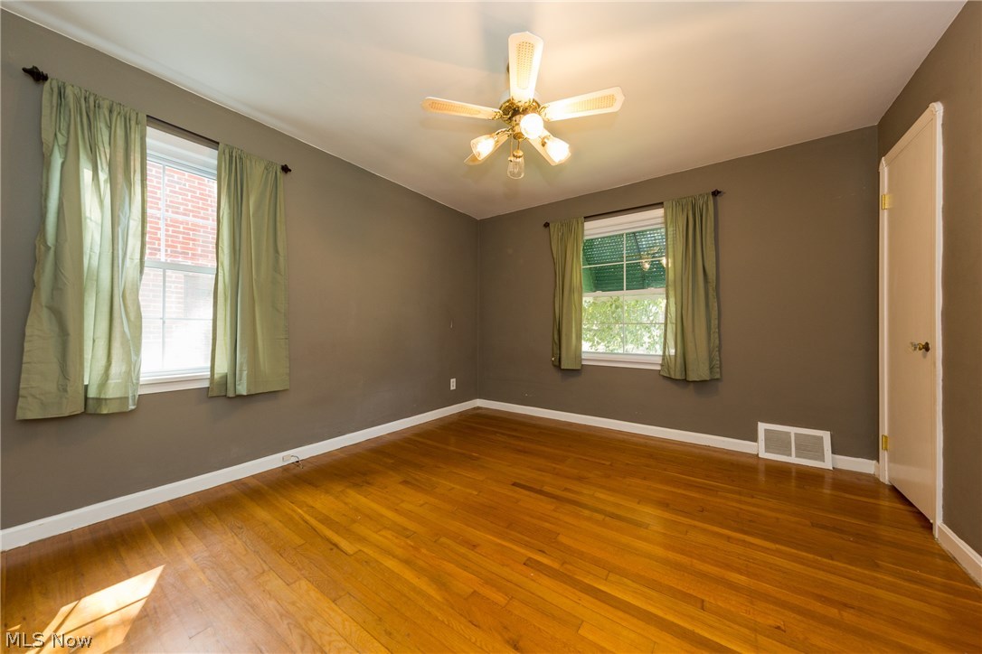 1519 Maywood Road South Euclid, OH 44121 - Photo 17 of 34