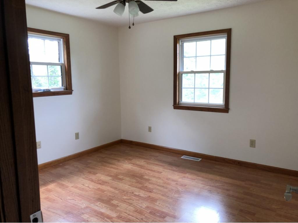 1172 Palmer Hollow Road Bybee, TN 37713 - Photo 15 of 48 Photo 15