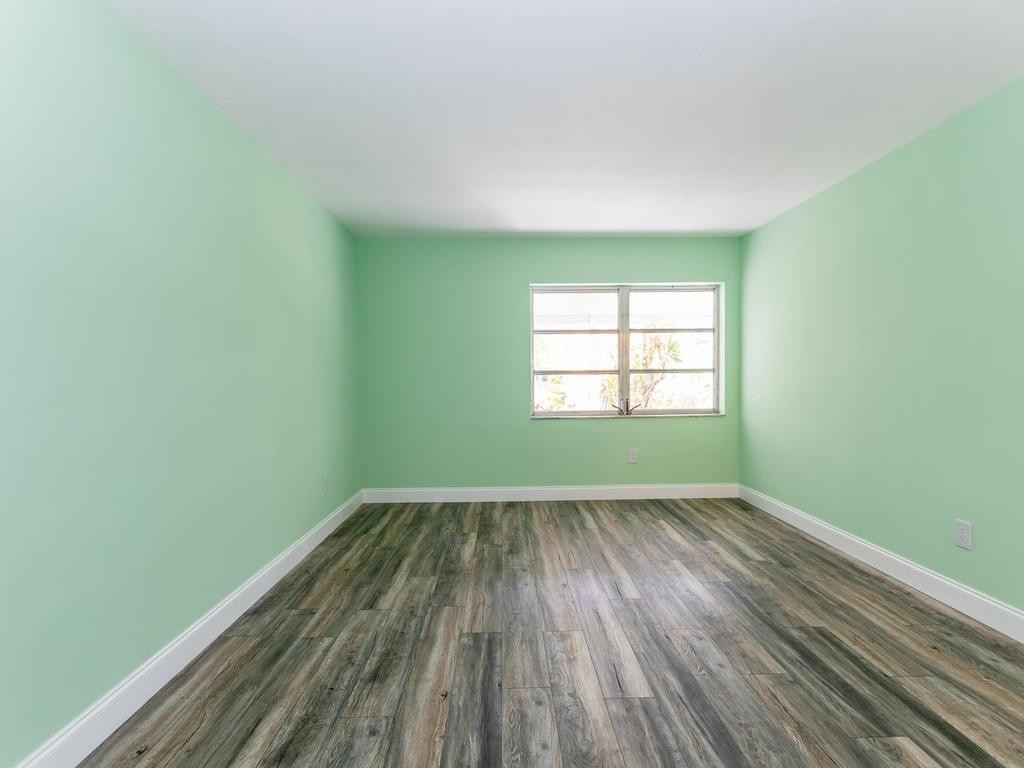 2570 Banyan Road, Unit 3 Boca Raton, FL 33432 - Photo 13 of 31 Photo 13