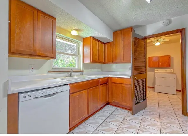 $339,900 | 1537 Goodwood Drive, Tallahassee, FL 32308