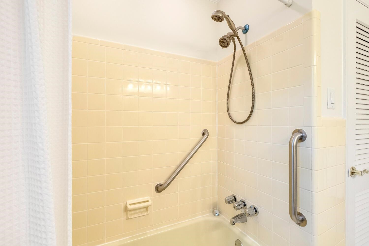 5004 Rembert Drive Raleigh, NC 27612 - Photo 32 of 61 Photo 32