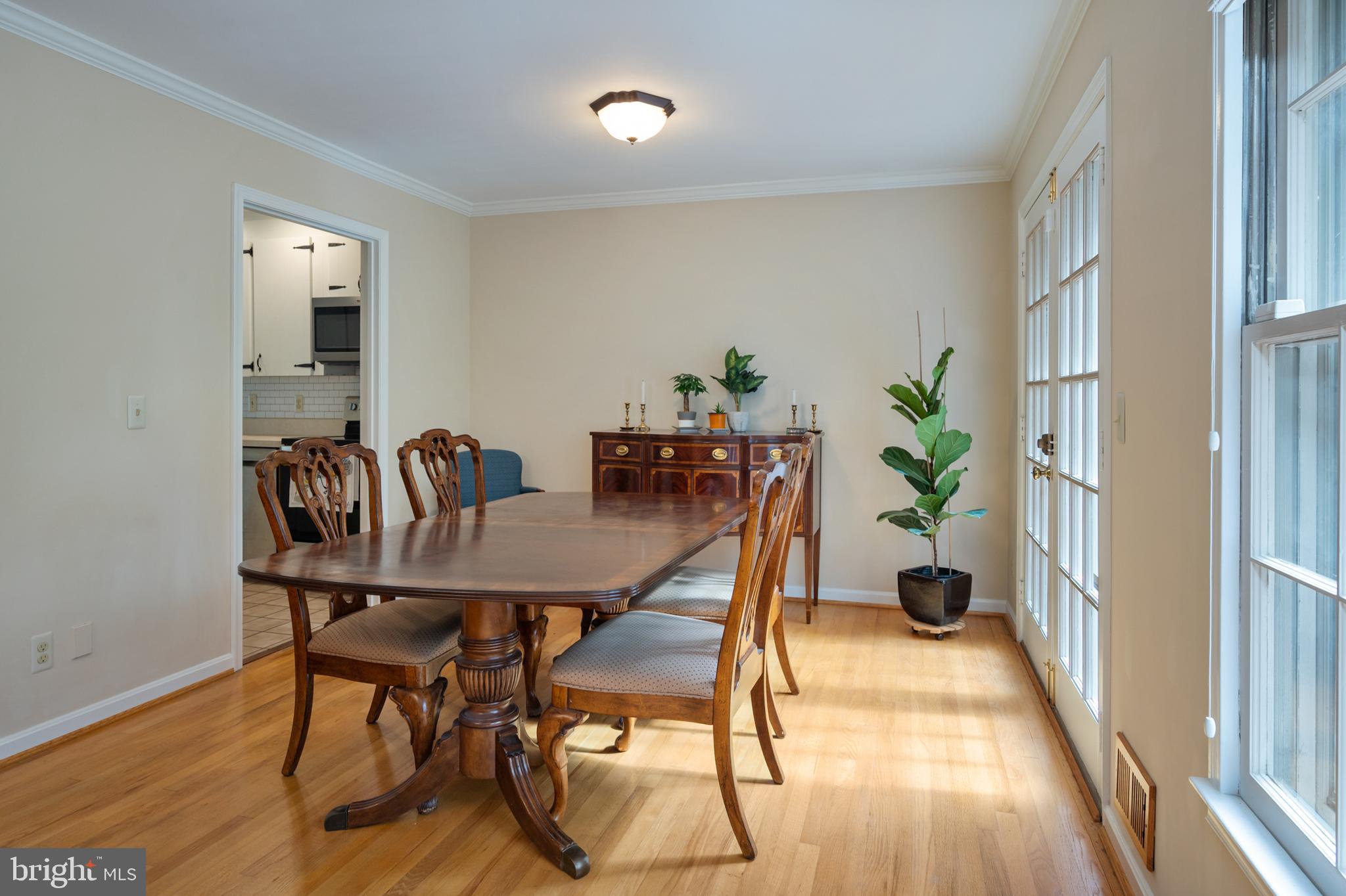 8654 Gateshead Road Alexandria, VA 22309 - Photo 14 of 62 Gallery Image 14