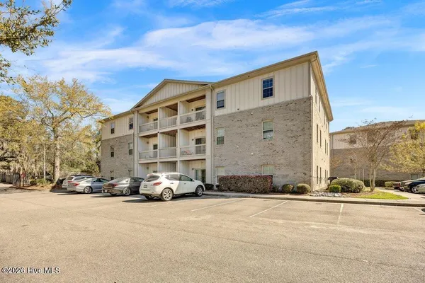 $218,000 | 119 Covil Avenue, Unit 103, Wilmington, NC 28403