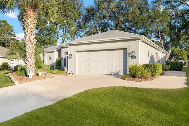 $439,000 | 5355 Grove Manor, Lady Lake, FL 32159