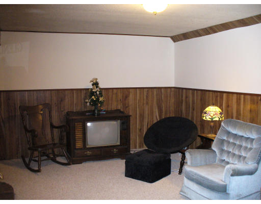 22 North Hatfield Road Hatfield, MA 01038 - Photo 11 of 12 Gallery Image 11