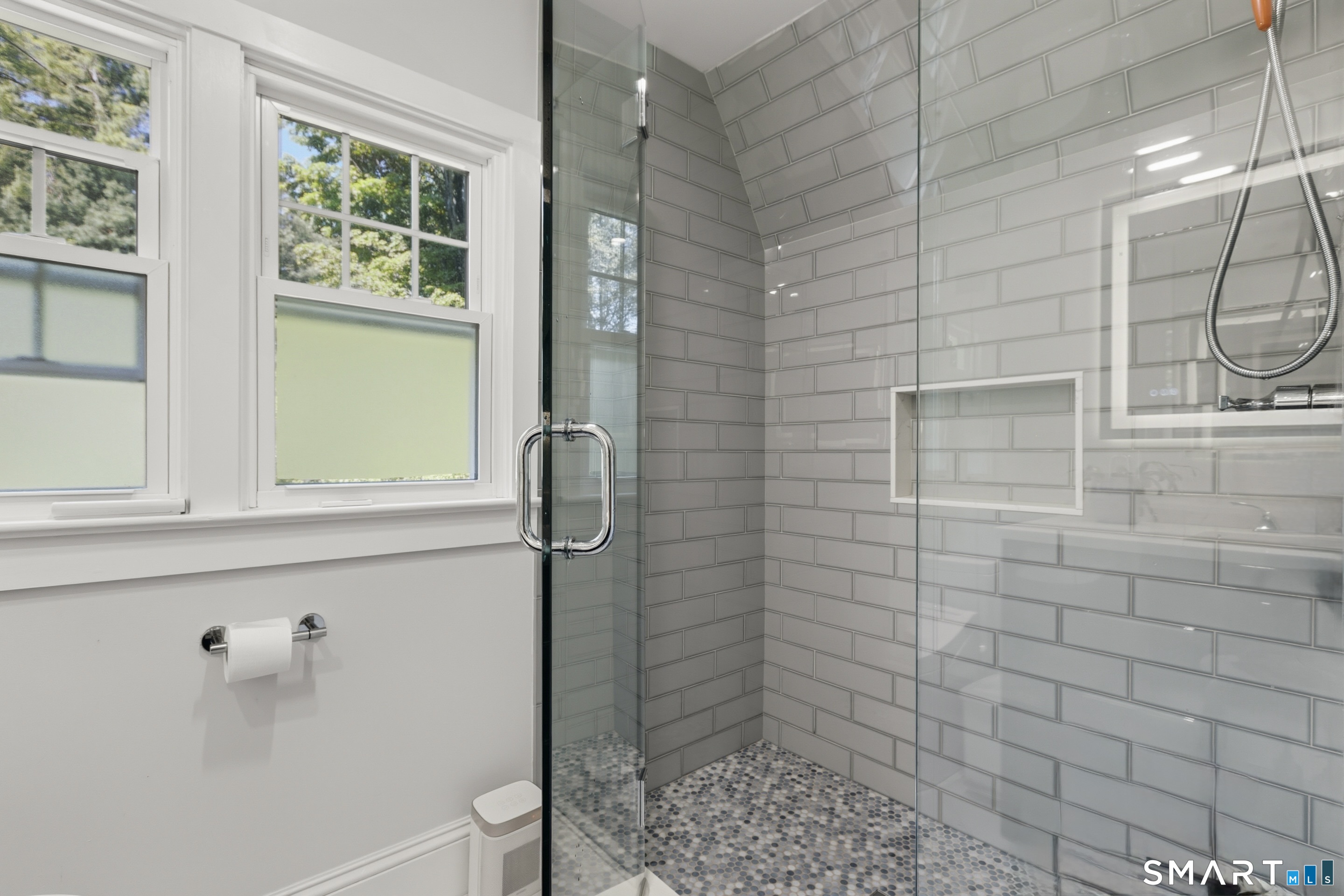 159 Cross Highway Redding, CT 06896 - Photo 19 of 39