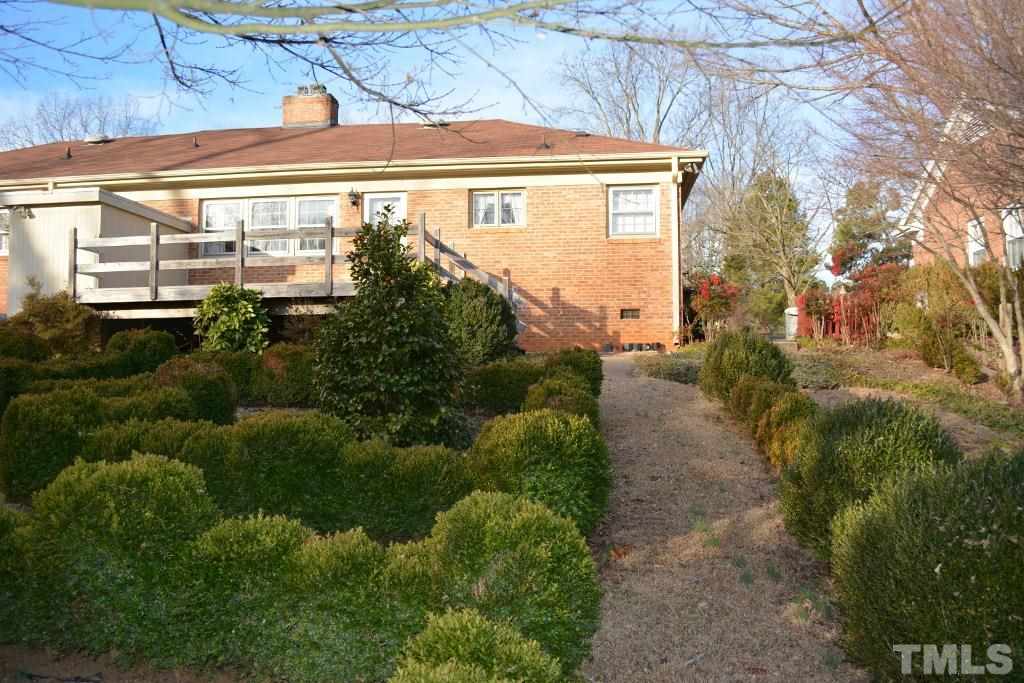 2808 Glen Burnie Drive Raleigh, NC 27607 - Photo 3 of 23 a view of a building