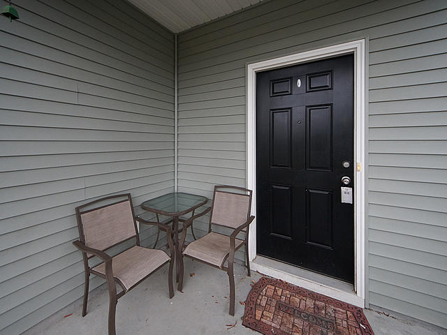 319 Iveson Road Summerville, SC 29486 - Photo 1 of 24 01