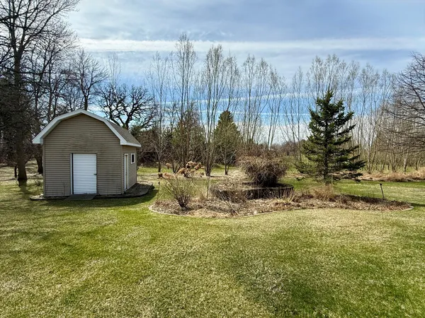 $349,900 | 2733 Campus Lane, Albert Lea, MN 56007