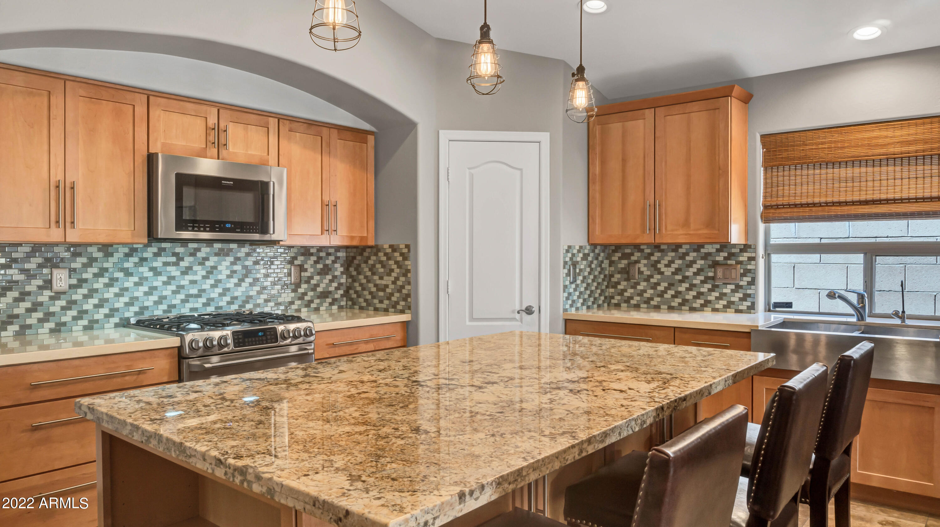 2644 East Jj Ranch Road Phoenix, AZ 85024 - Photo 13 of 59 2644 E JJ Ranch Rd-13
