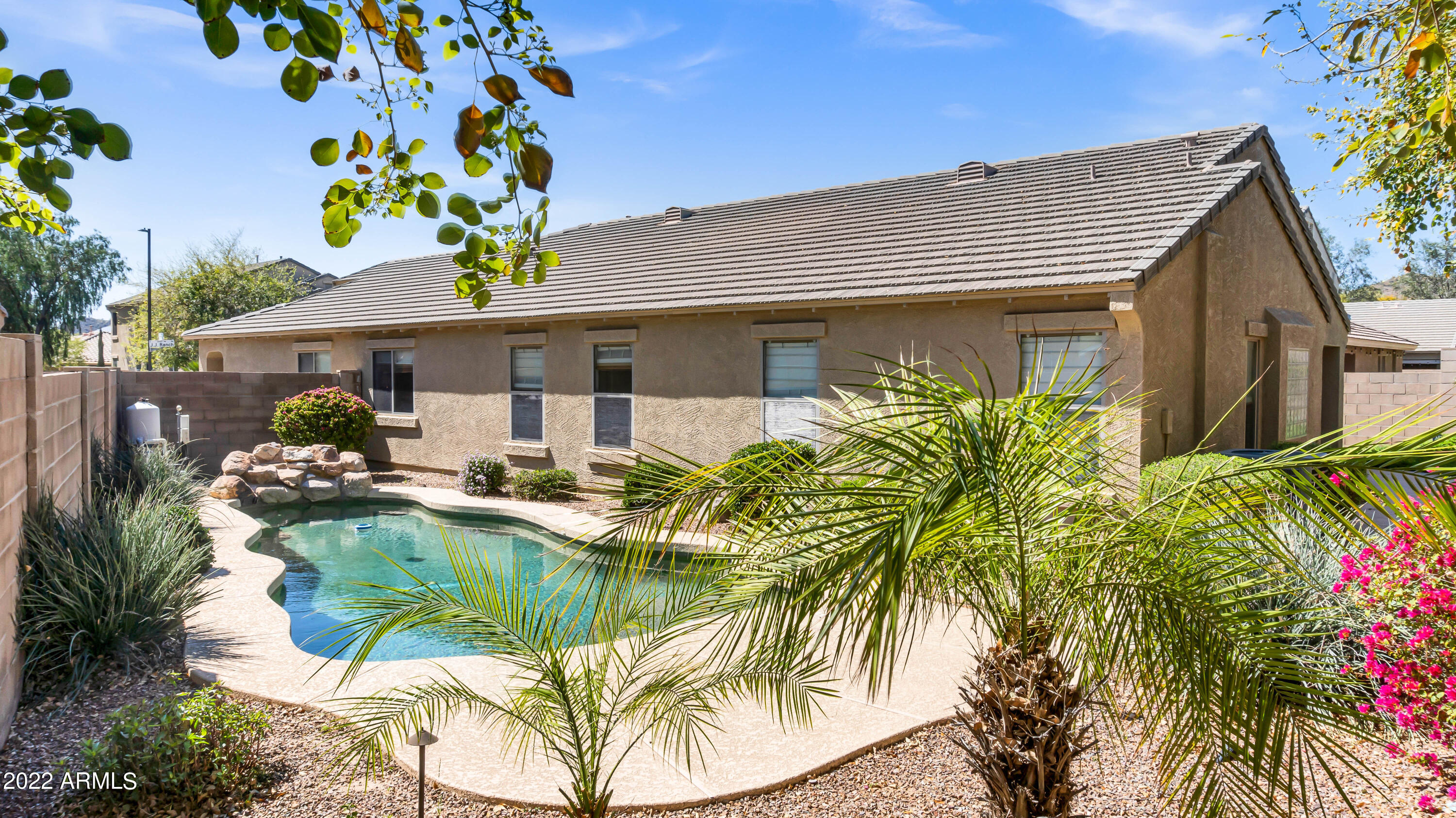 2644 East Jj Ranch Road Phoenix, AZ 85024 - Photo 32 of 59 2644 E JJ Ranch Rd-32