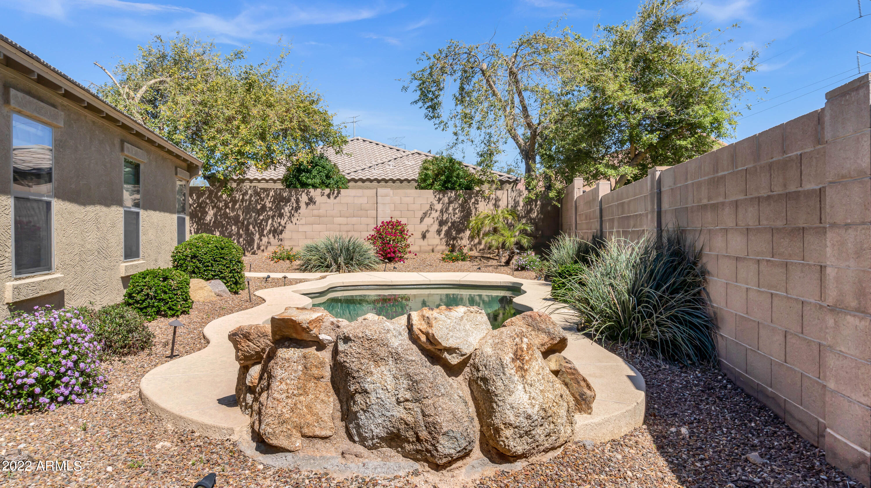 2644 East Jj Ranch Road Phoenix, AZ 85024 - Photo 33 of 59 2644 E JJ Ranch Rd-33