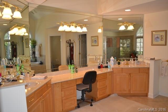 2744 West Pinewood Road Chester, SC 29706 - Photo 9 of 19 Gallery Image 9