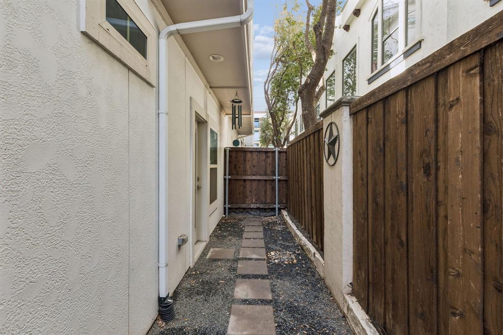 762 Spanish Oaks Place Dallas, TX 75204 - Photo 31 of 31