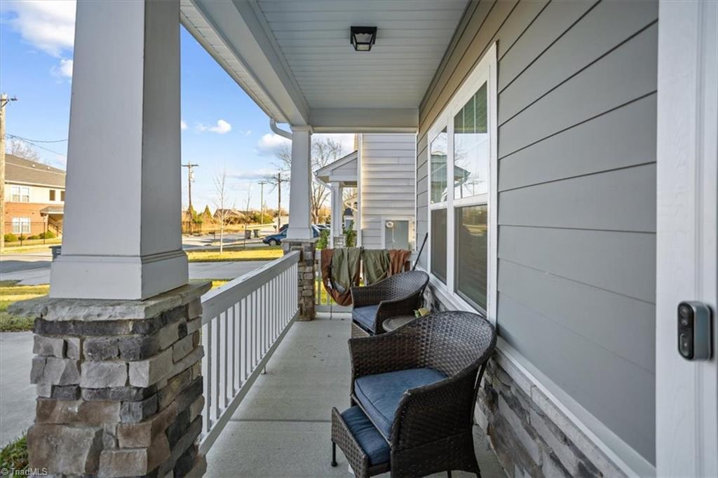 1548 McConnell Road Greensboro, NC 27401 - Photo 3 of 19