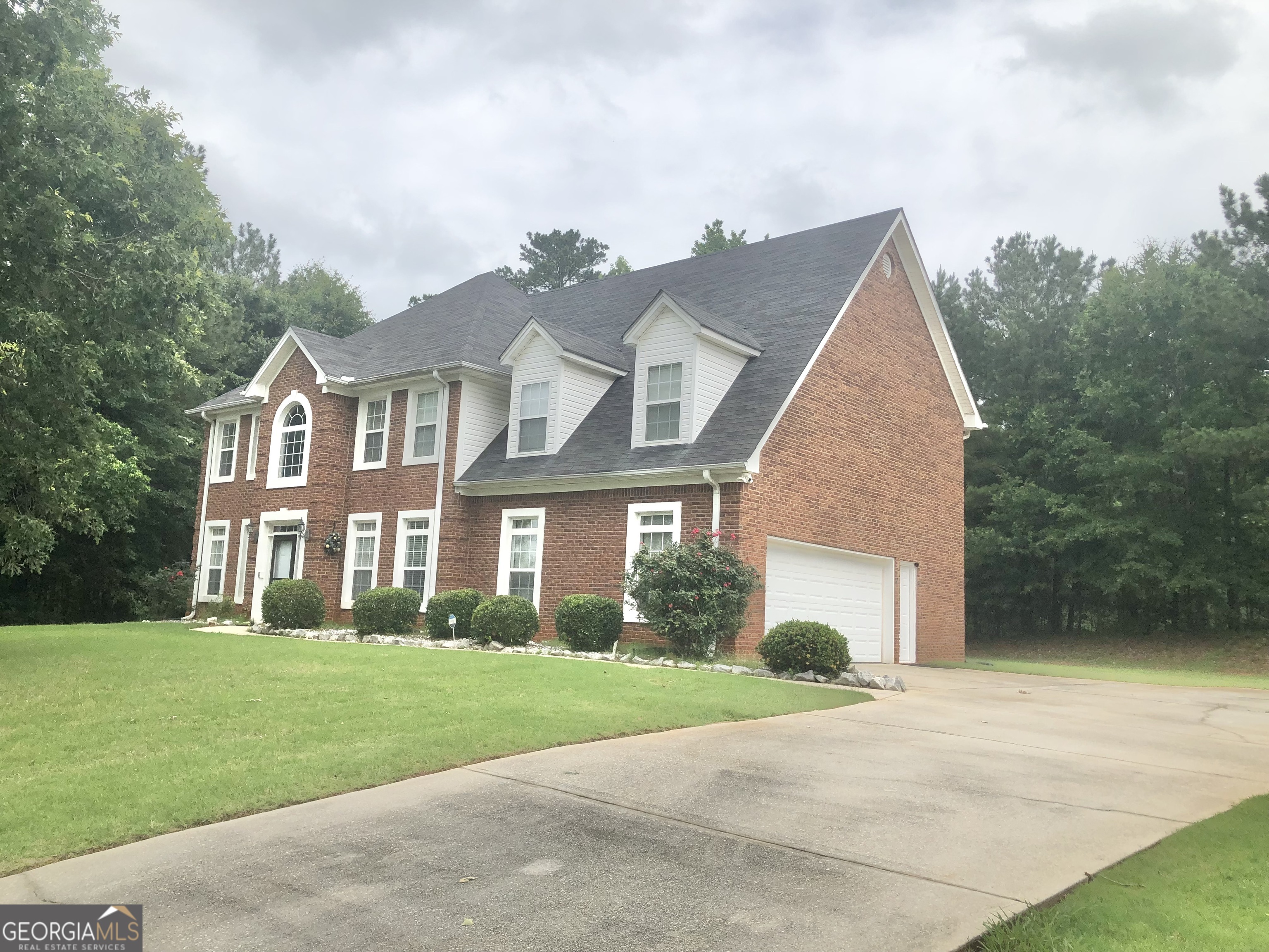 1433 Cotton Trail Southwest Conyers, GA 30094 - Photo 3 of 34