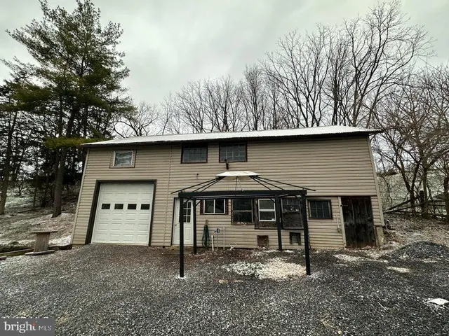 $140,000 | 2459 Woodbury Pike, Woodbury, PA 16695