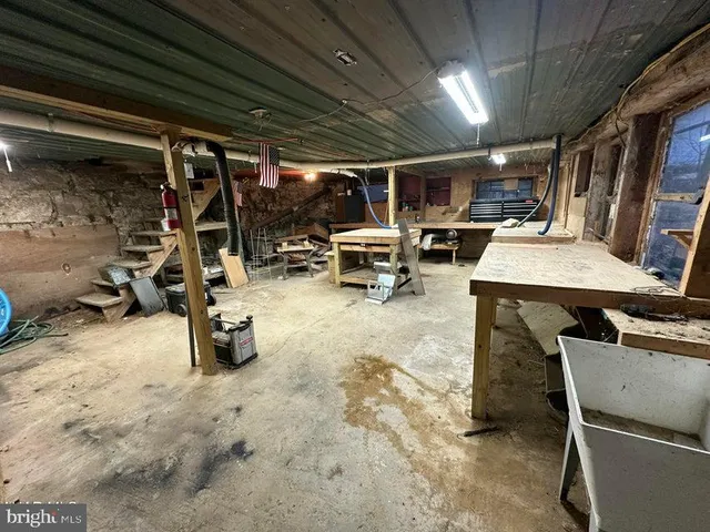 $140,000 | 2459 Woodbury Pike, Woodbury, PA 16695