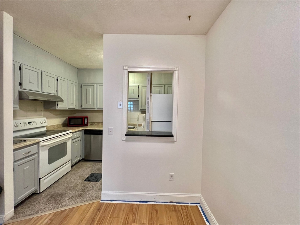 17 Davis Road, Unit A16 Acton, MA 01720 - Photo 8 of 12