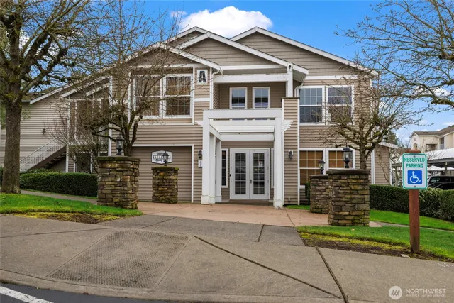 $280,000 | 10109 186th Street East, Unit 249, Puyallup, WA 98375