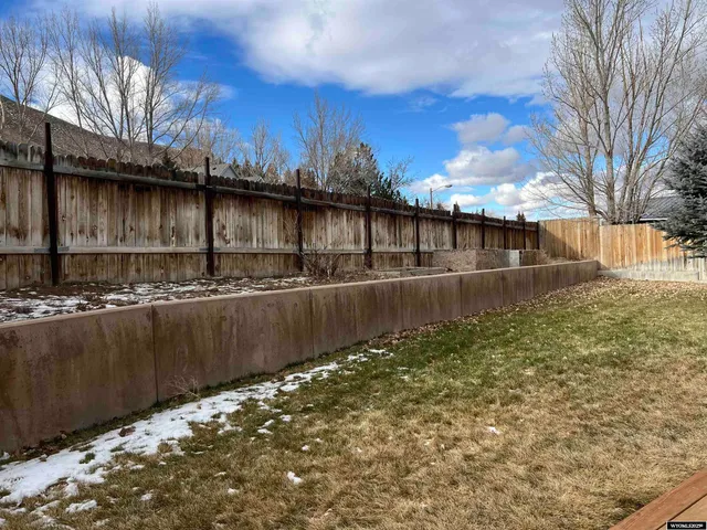 $337,500 | 2535 Vermont Court, Green River, WY 82935