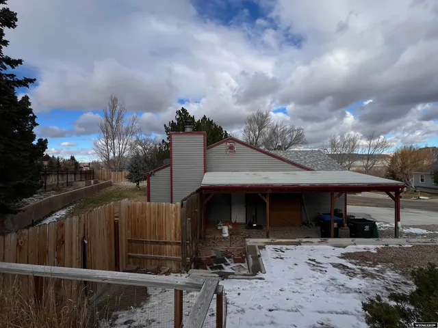 $337,500 | 2535 Vermont Court, Green River, WY 82935