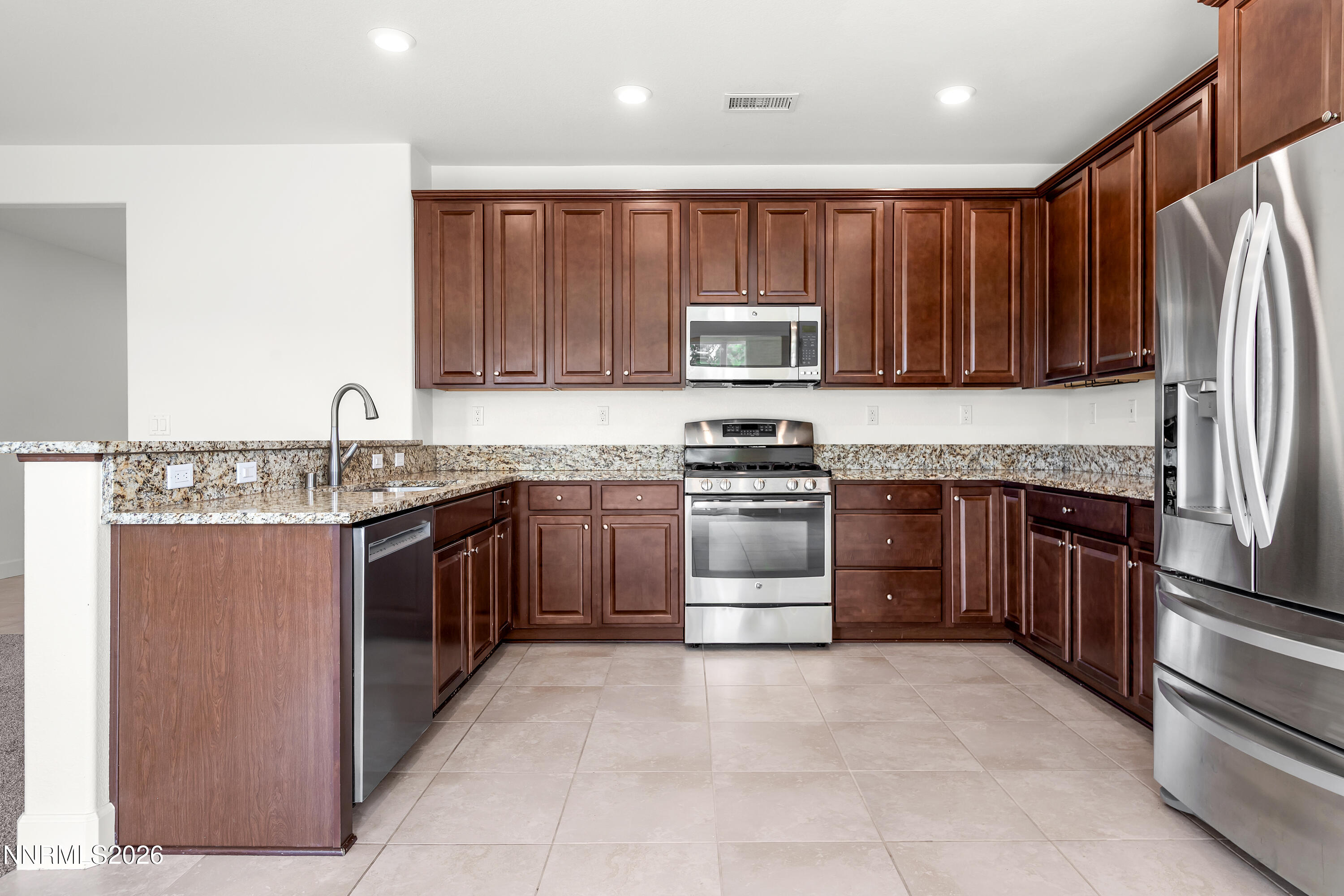 6976 Woodward Road Sparks, NV 89436 - Photo 13 of 46 Woodward6976-013