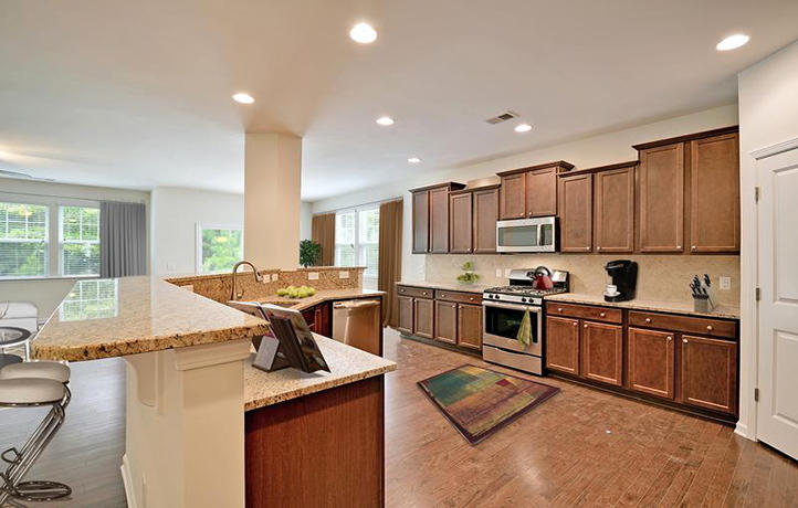 201 Overcup Loop Summerville, SC 29486 - Photo 4 of 22 Henninger Kitchen