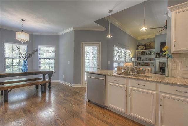 1084 Golf View Way Spring Hill, TN 37174 - Photo 11 of 20