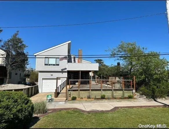 $9,750 | 362 Surf Road, Ocean Beach, NY 11770