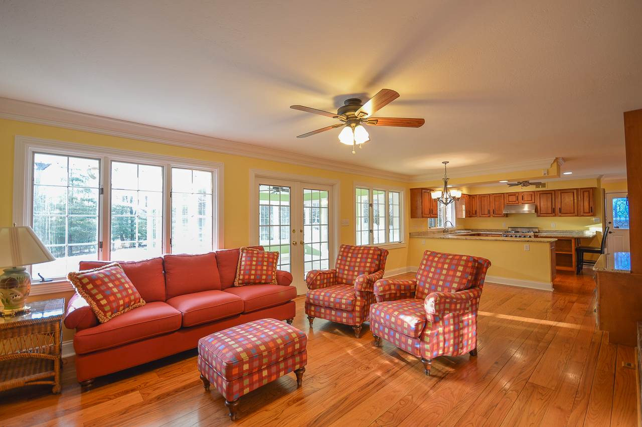 835 South Burkhardt Road Evansville, IN 47715 - Photo 12 of 23 Gallery Image 12