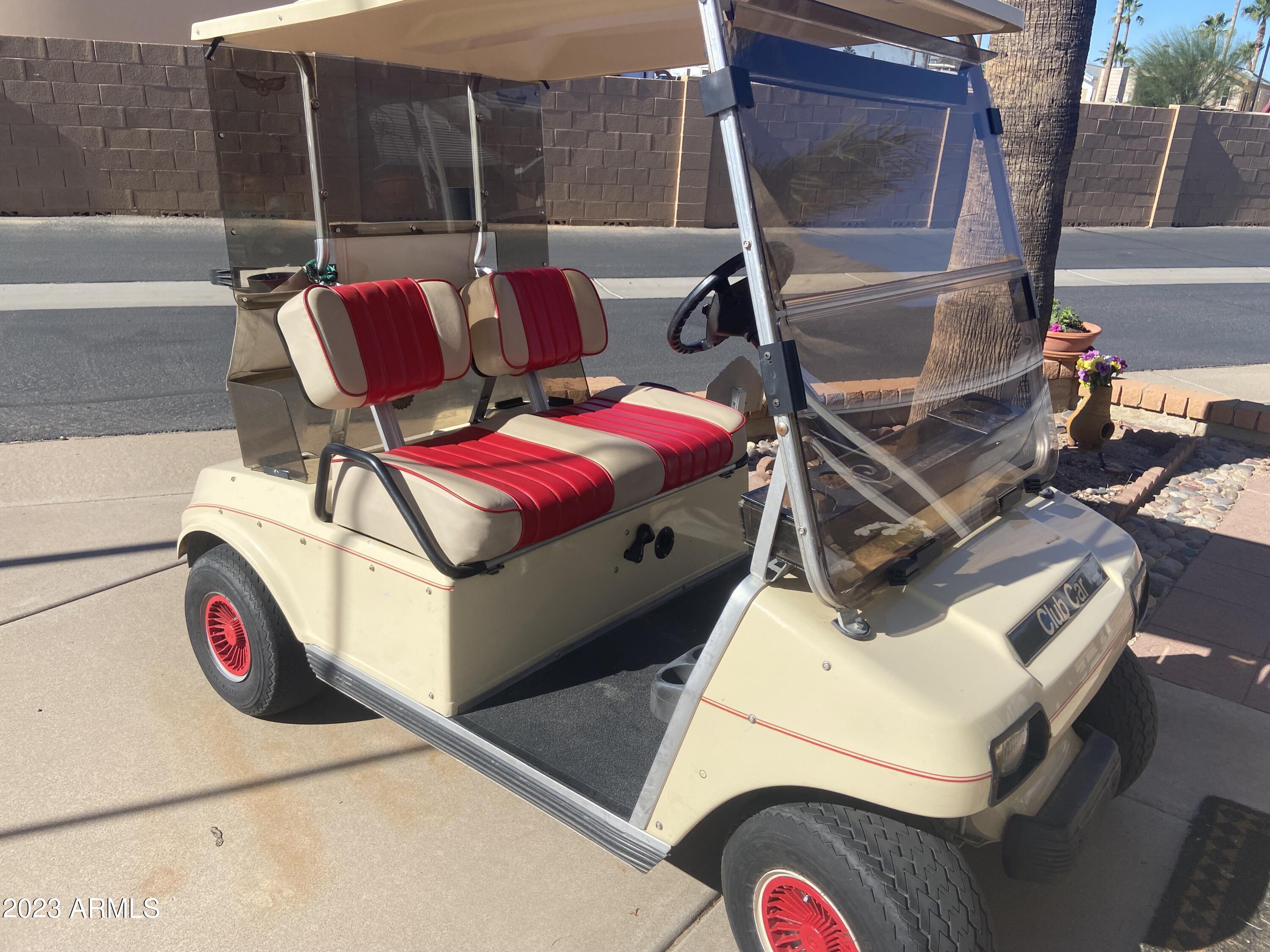 3301 South Goldfield Road Apache Junction, AZ 85119 - Photo 45 of 45 a utility room with dryer and washer