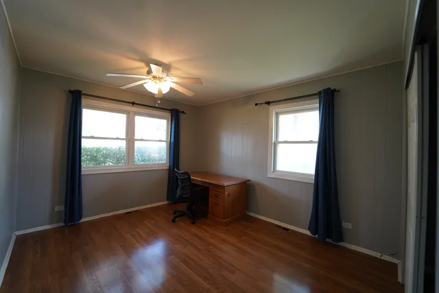 $2,200 | 807 Mansfield Court, Unit 807, Schaumburg, IL 60169