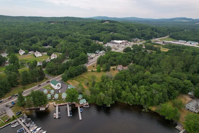 $1,895,000 | 730 Roosevelt Trail, Naples, ME 04055