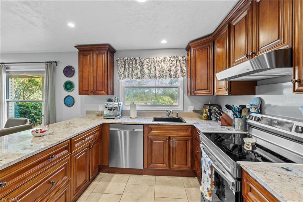 4879 Broadway West Estero, FL 33928 - Photo 10 of 50