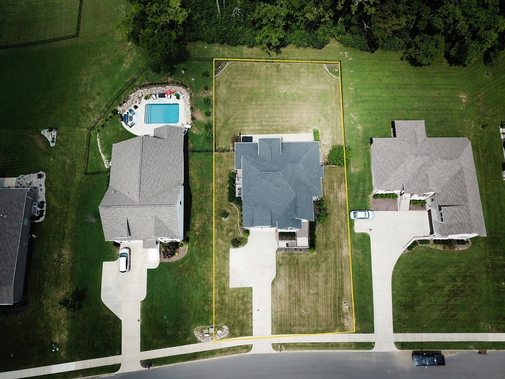 147 Enoch Way Gallatin, TN 37066 - Photo 60 of 60 an aerial view of residential houses with outdoor space and parking