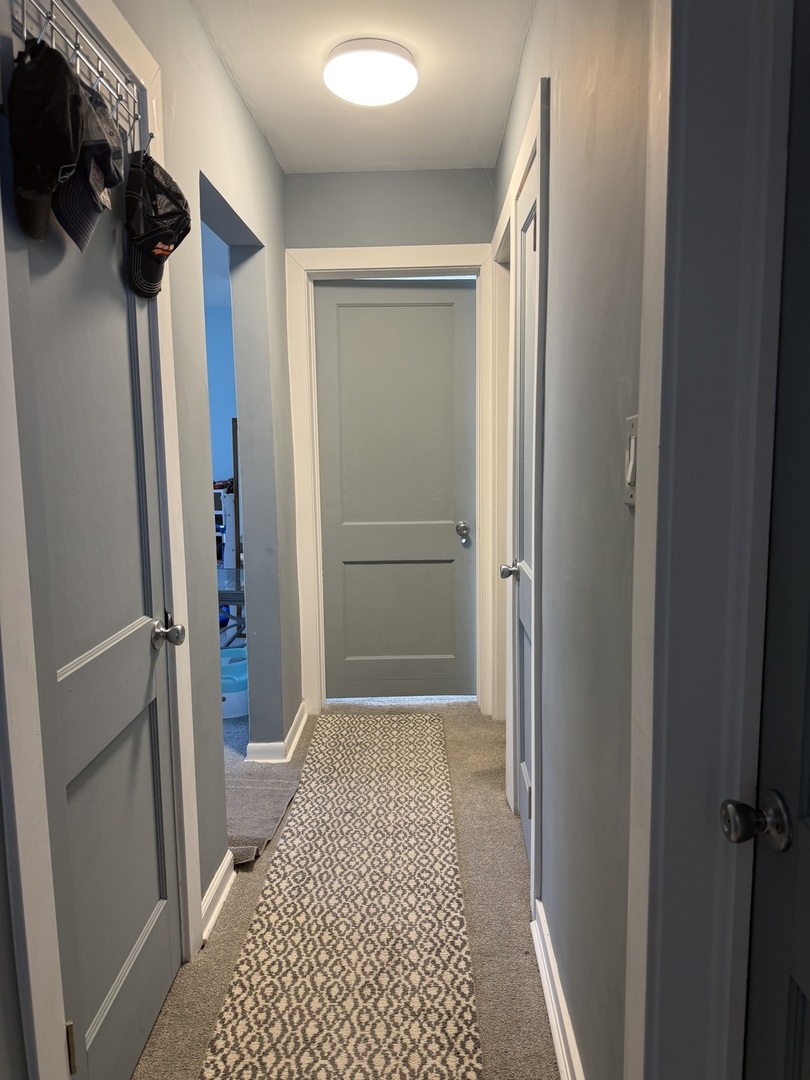 14280 Linder Avenue Midlothian, IL 60445 - Photo 19 of 19 a view of a walk in closet