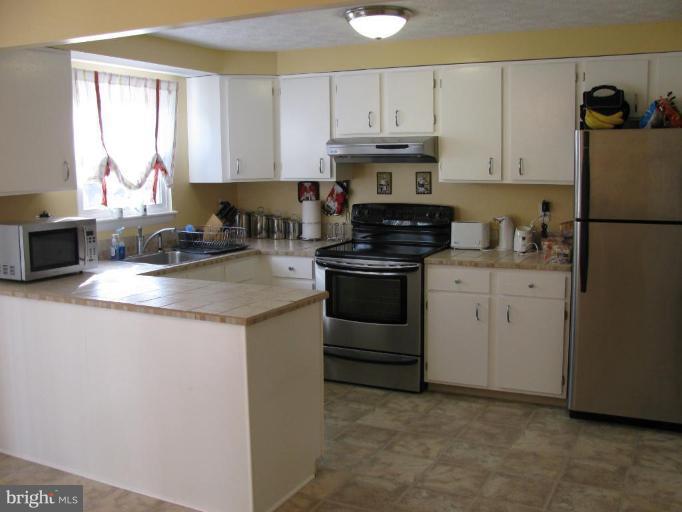 903 Todd Road Bel Air, MD 21014 - Photo 5 of 20 Kitchen