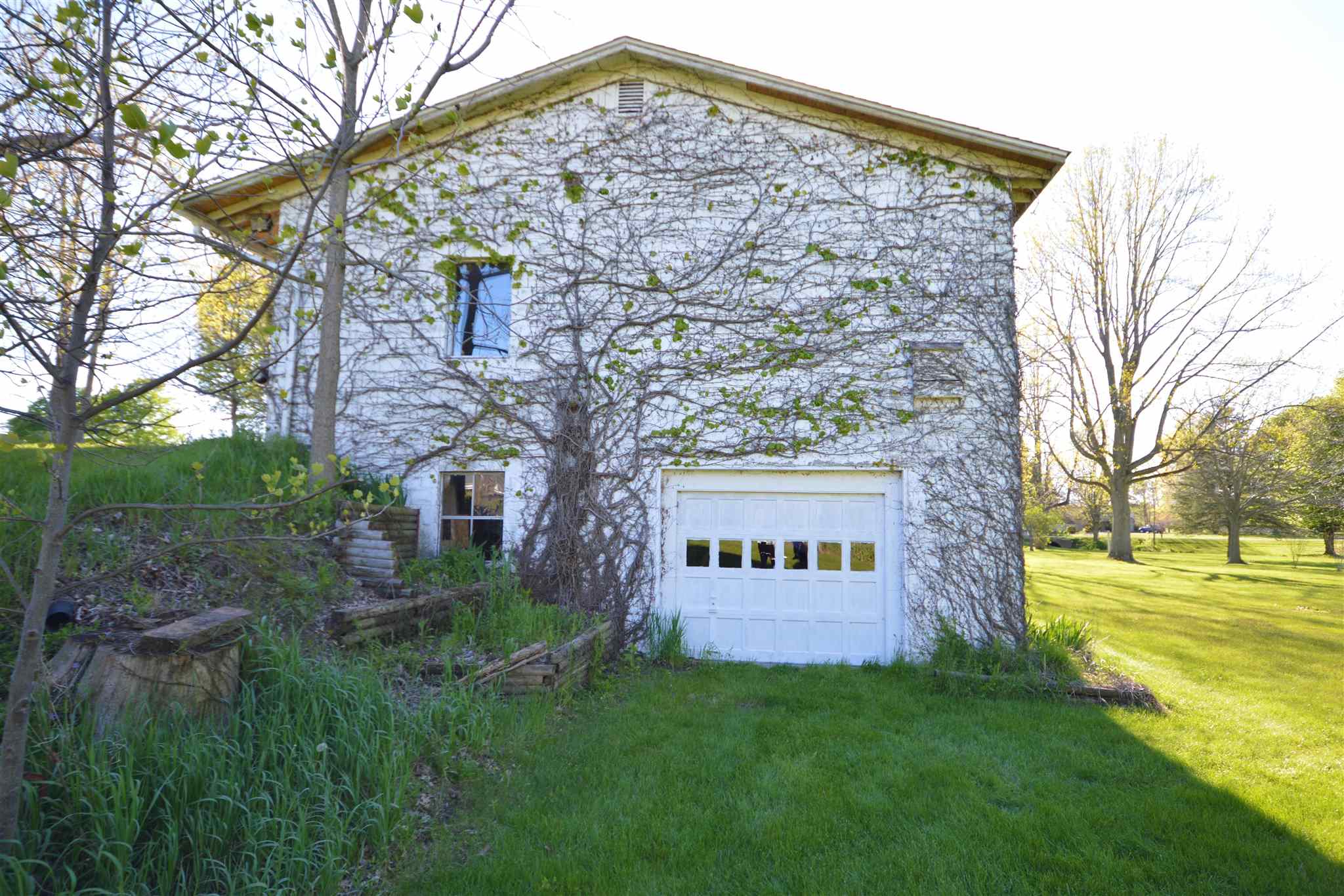 69292 Pine Road North Liberty, IN 46554 - Photo 12 of 36 Gallery Image 12