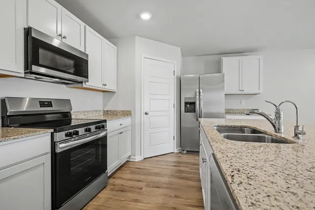 $2,895 | 4000 Cottage Farm Road, Tallahassee, FL 32311