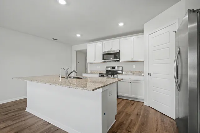 $2,895 | 4000 Cottage Farm Road, Tallahassee, FL 32311