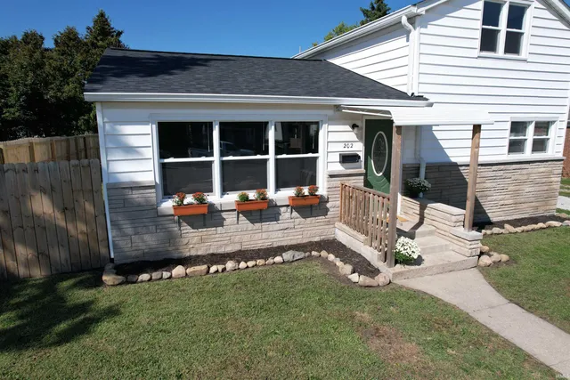 $192,500 | 202 North Washington Avenue, Fowler, IN 47944