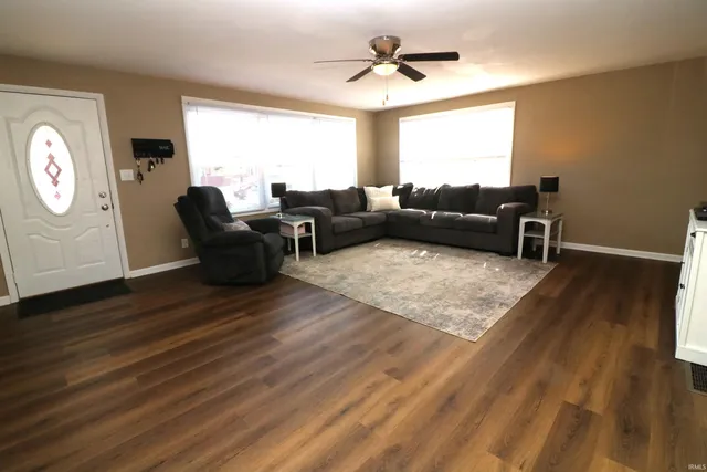 $192,500 | 202 North Washington Avenue, Fowler, IN 47944