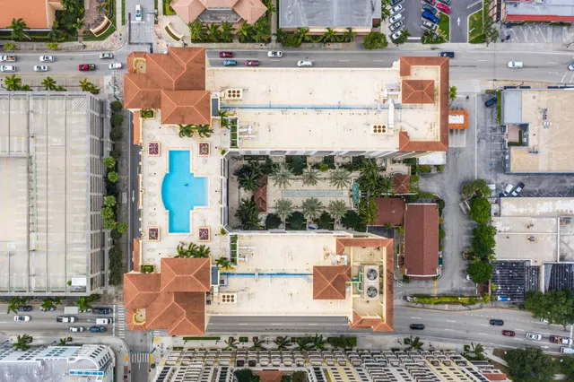 a picture of city view