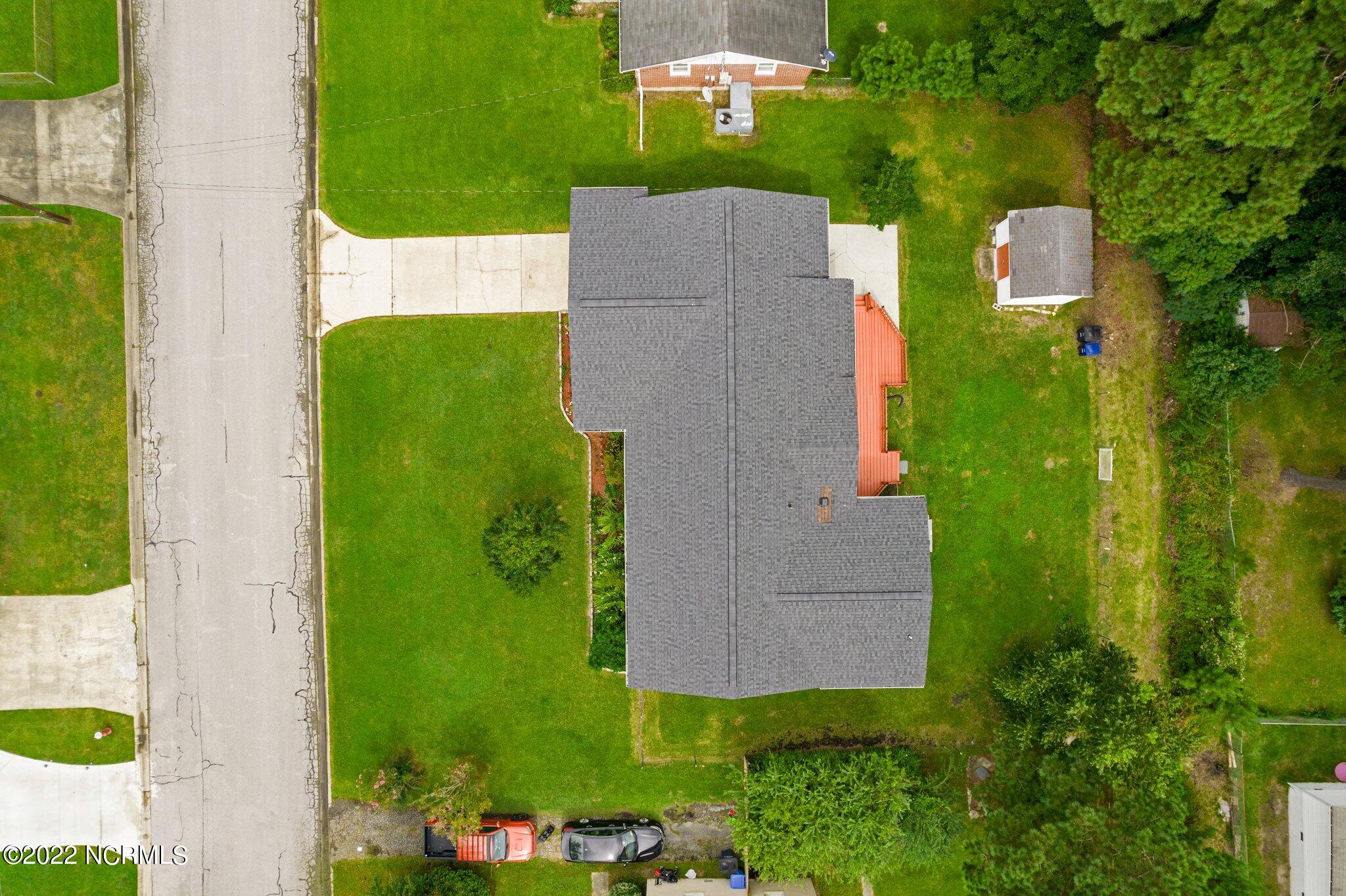 111 Armstrong Drive Jacksonville, NC 28540 - Photo 16 of 46 15-web-or-mls-DJI_0326