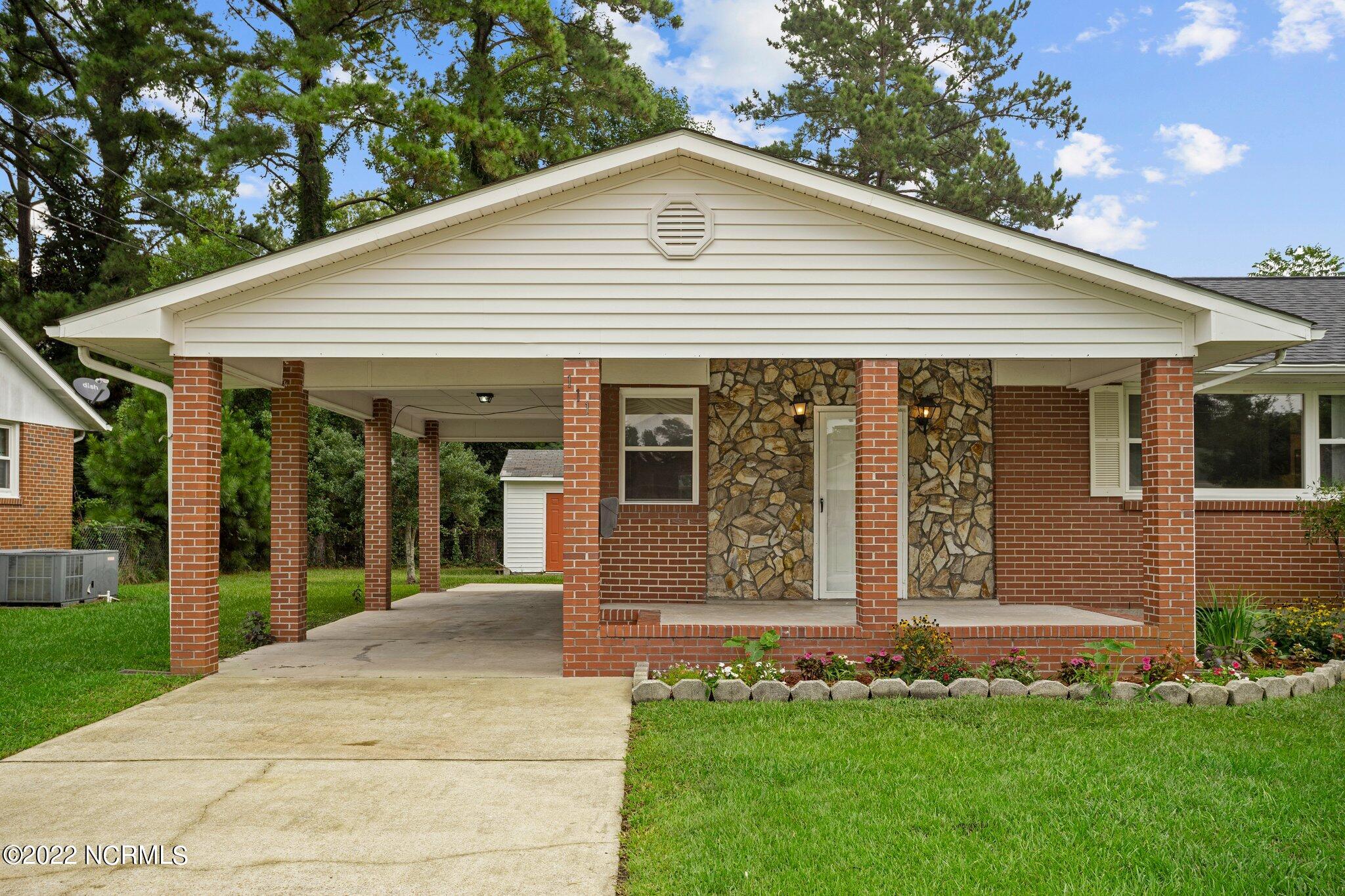 111 Armstrong Drive Jacksonville, NC 28540 - Photo 20 of 46 4-web-or-mls-DSC07711