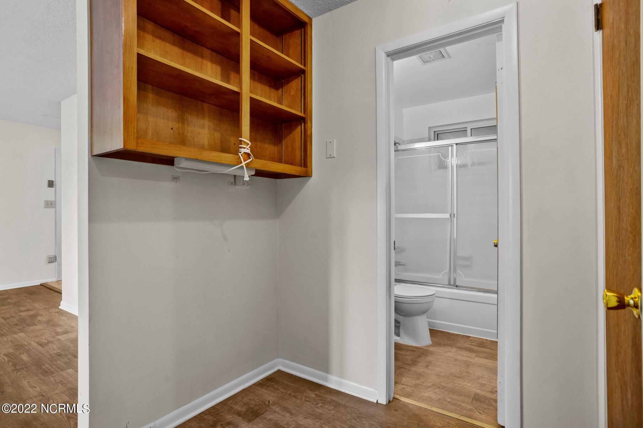 111 Armstrong Drive Jacksonville, NC 28540 - Photo 32 of 46 25-web-or-mls-DSC07743