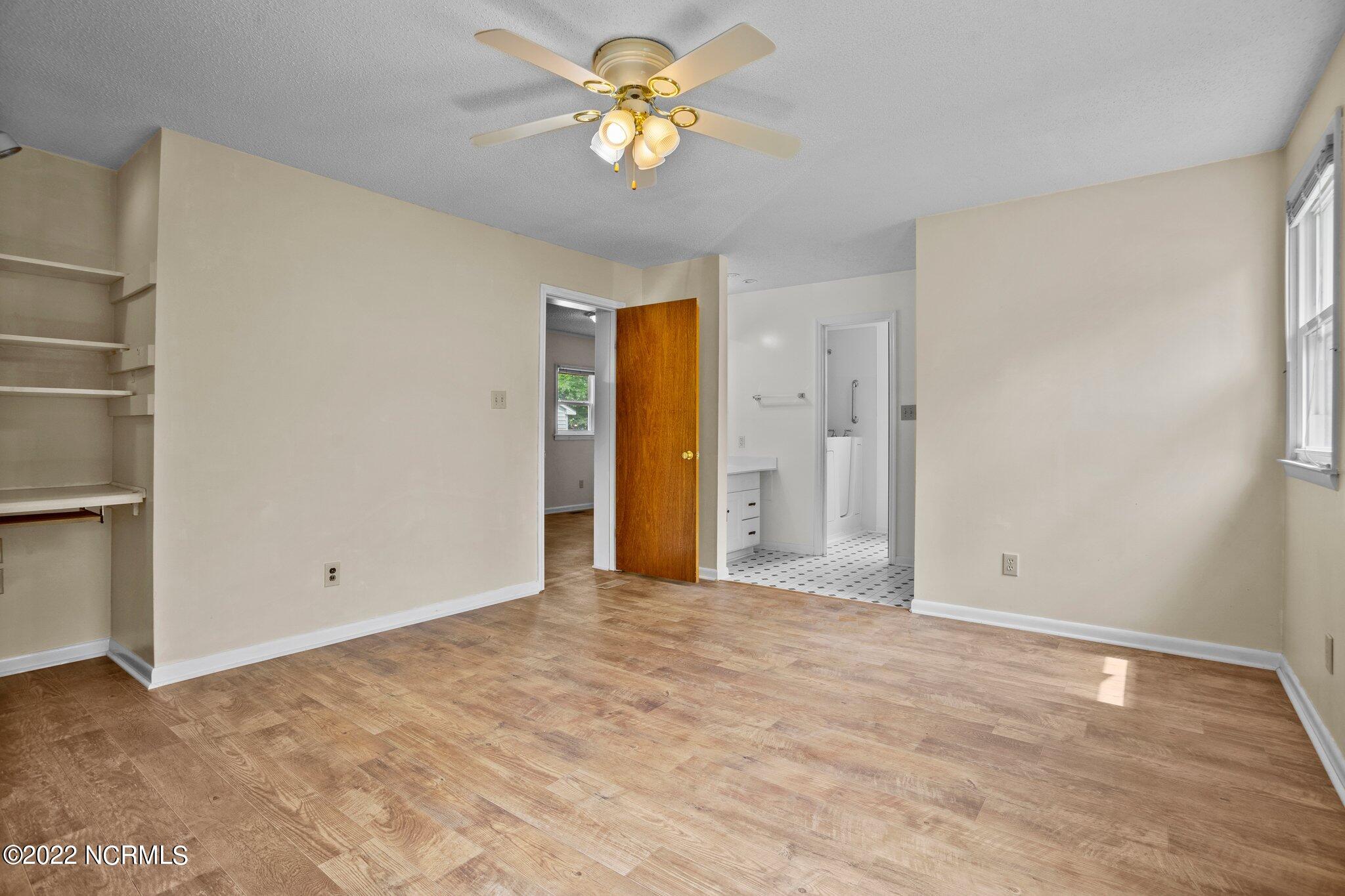 111 Armstrong Drive Jacksonville, NC 28540 - Photo 40 of 46 42-web-or-mls-DSC07833