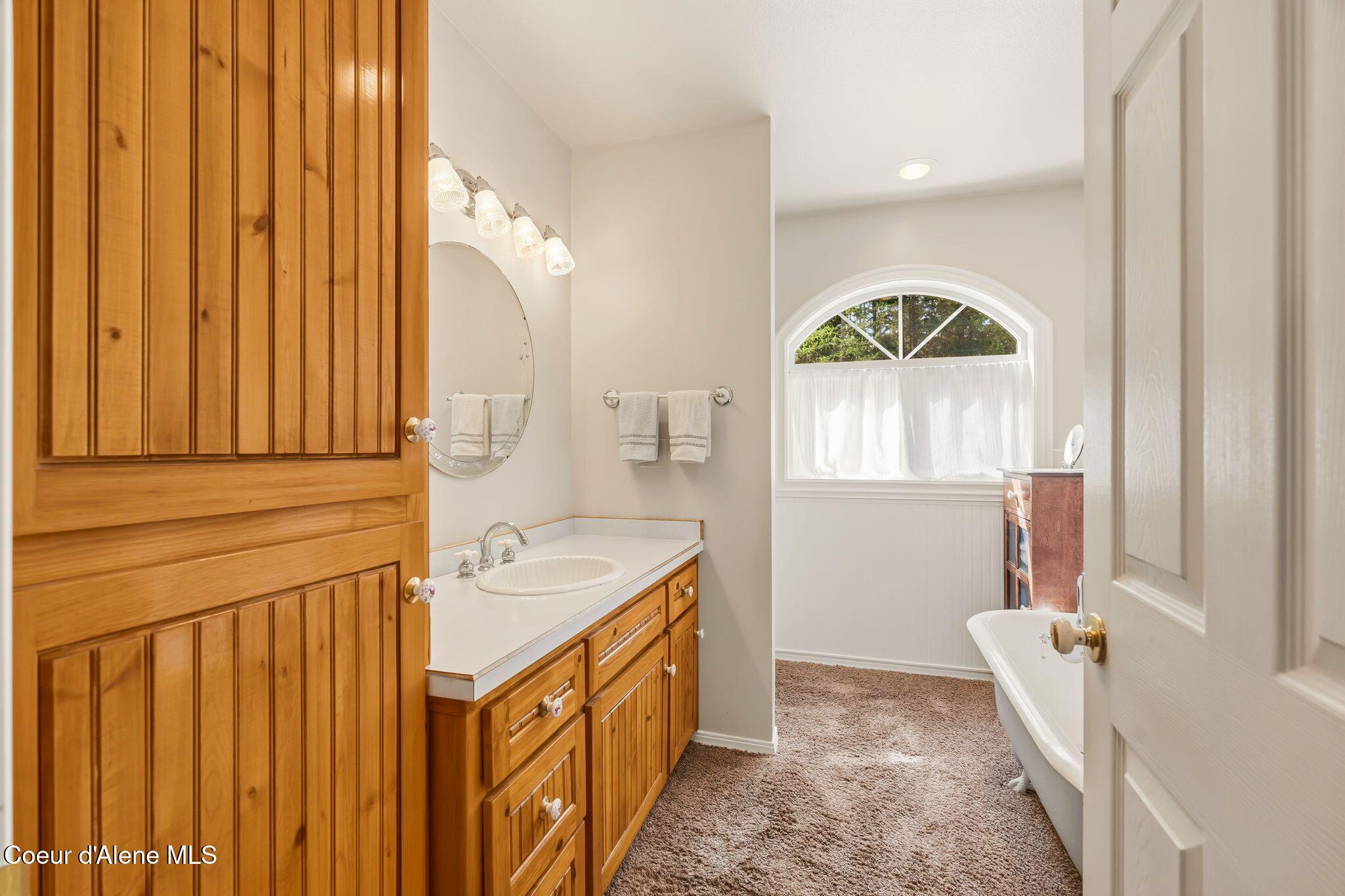 2730 Wrenco Loop Sandpoint, ID 83864 - Photo 17 of 84 17_A7403915